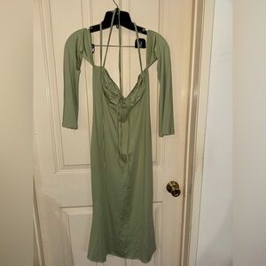 Pastel green body con dress